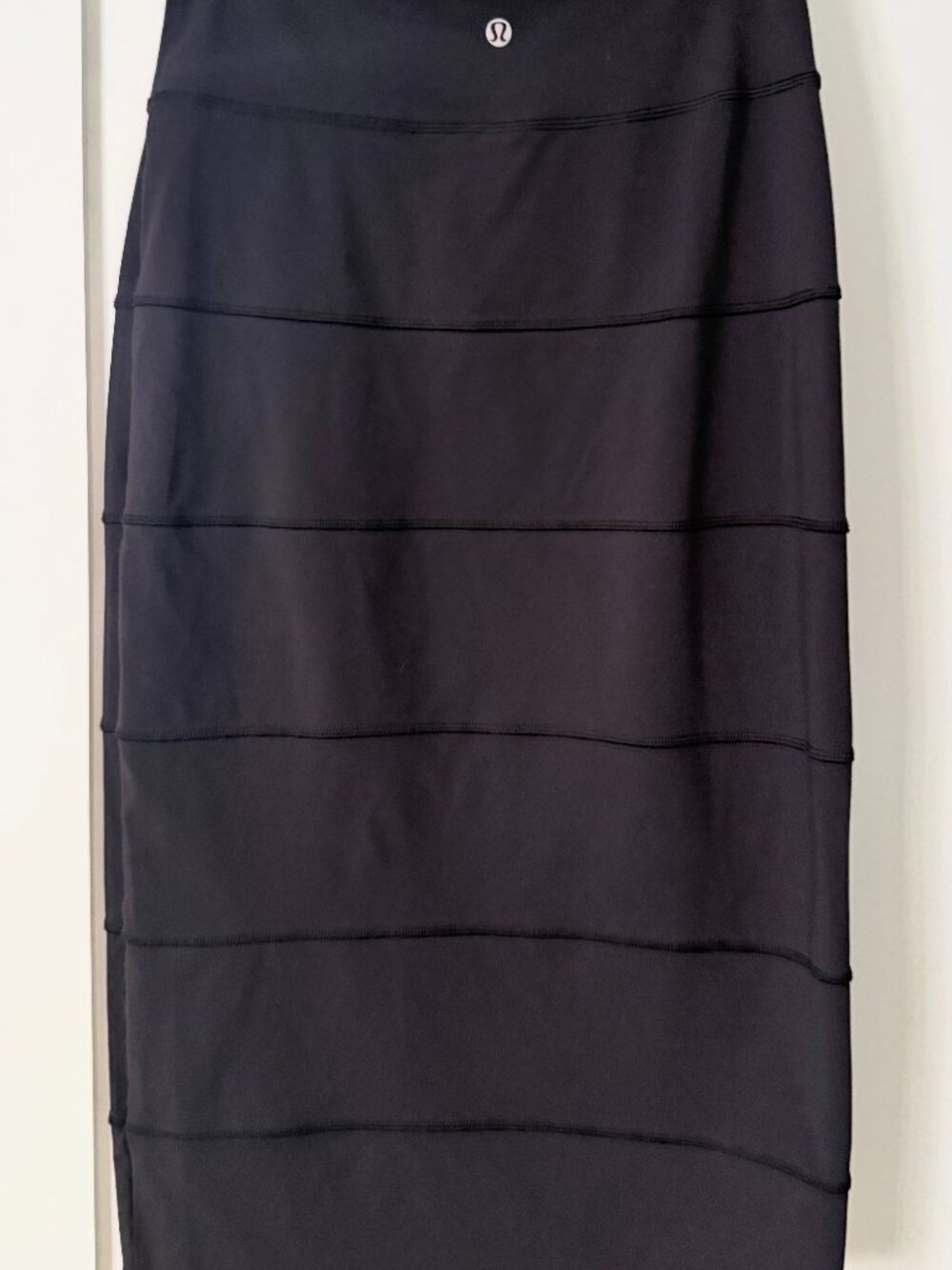 Lululemon Black High Rise Nulu Pencil Skirt Size 6 Athletic Stretch